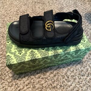 GG platform sandals
Size 39/8